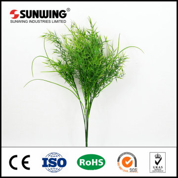 decorative artificial everygreen leaf branches for party use